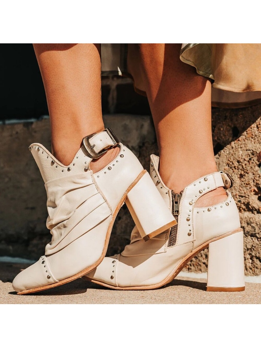 Freebird Jericho White Cream Leather Studded Booties With Block Heel Size 9